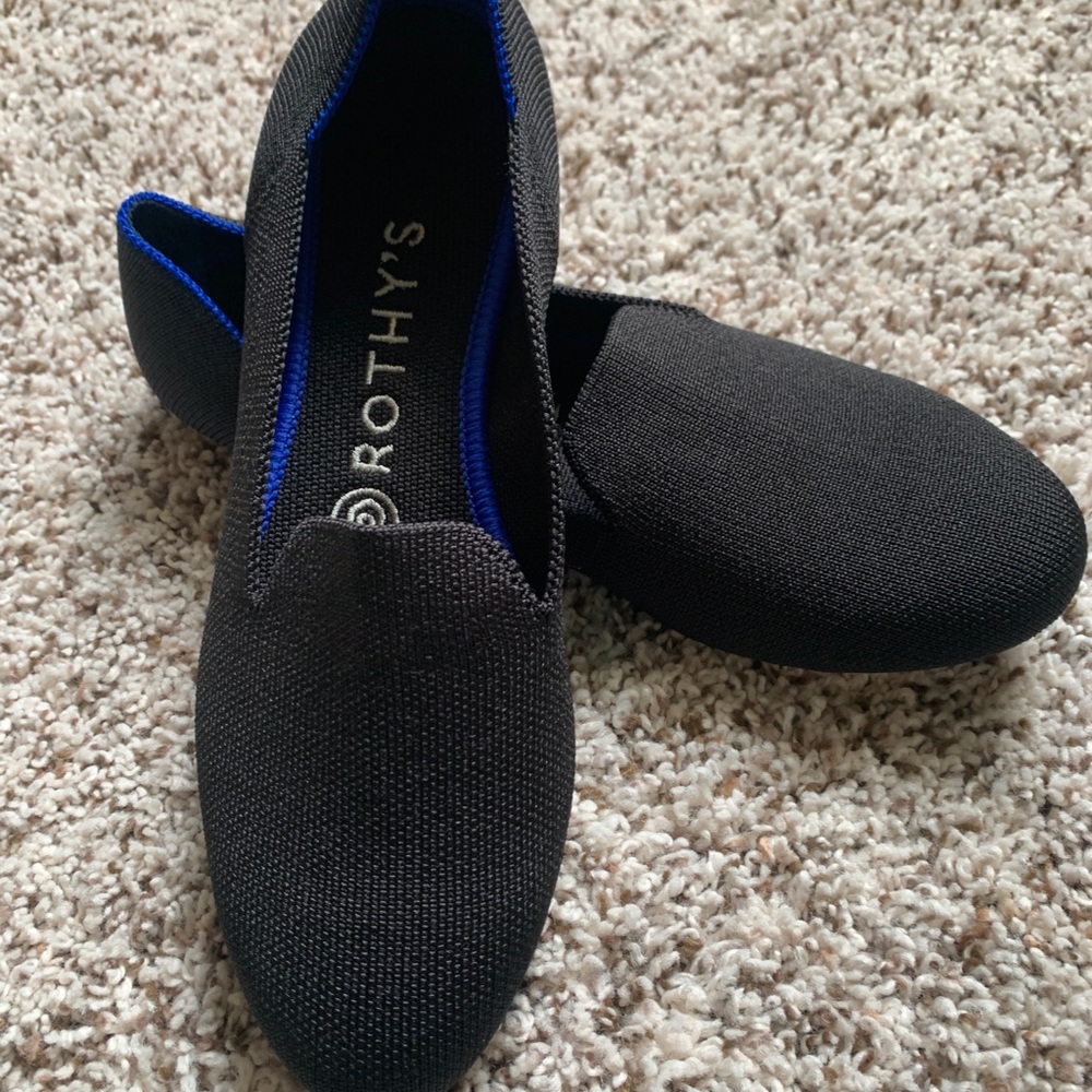 Rothy’s “The Loafer” Size 6.5 - all black, NWOT